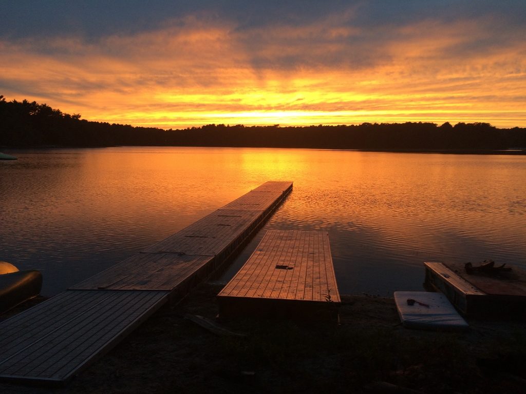 Spectacle Pond (1024x768)